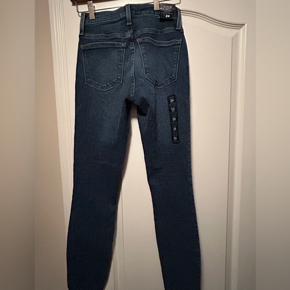 J.Crew Mid Rise Skinny Jeans NWT - Picture 4 of 4